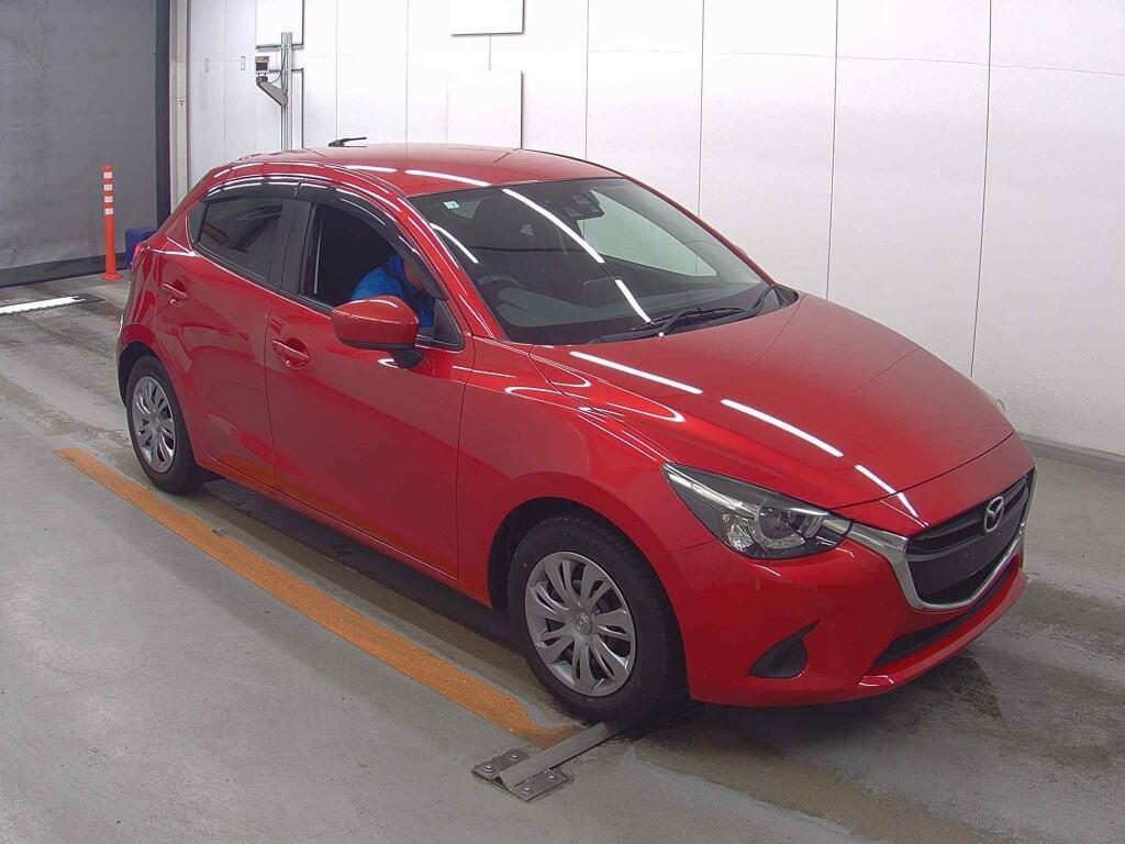 2016 Mazda DEMIO 77,000 km