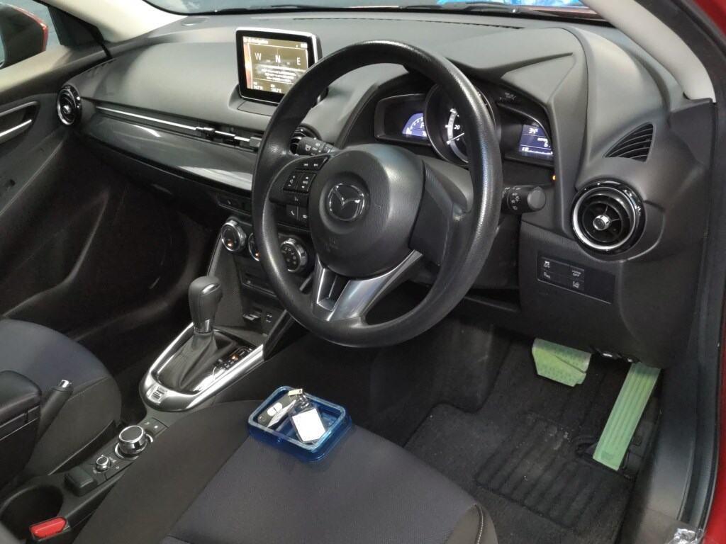 MAZDA DEMIO 13S Image 3