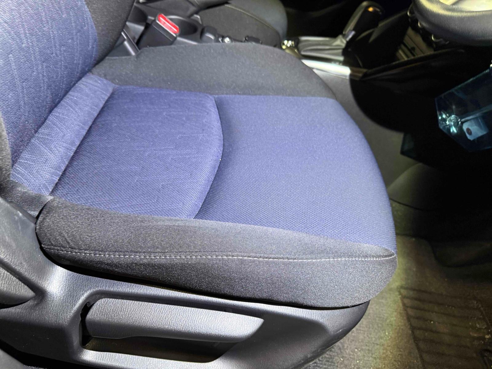 MAZDA DEMIO 13S Image 15