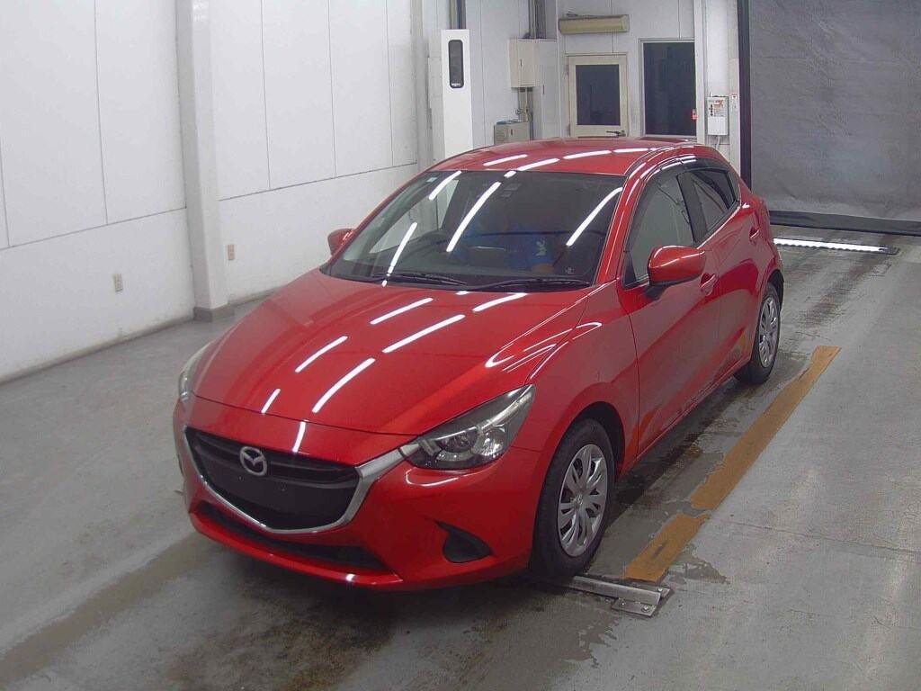 MAZDA DEMIO 13S Image 4