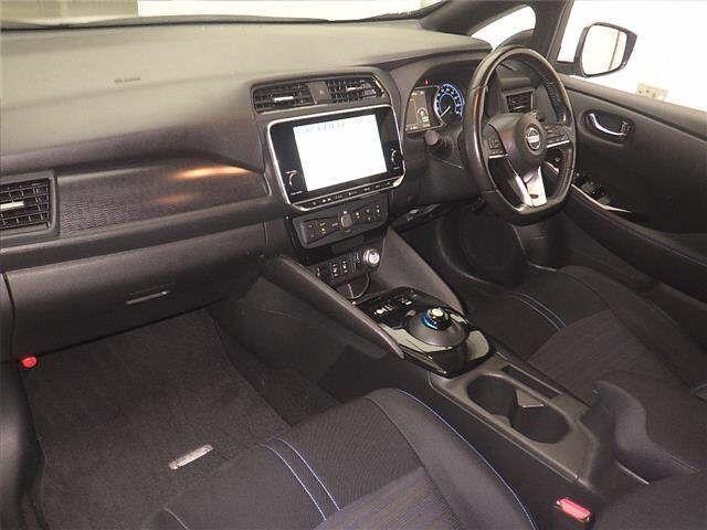 NISSAN LEAF X Image 6