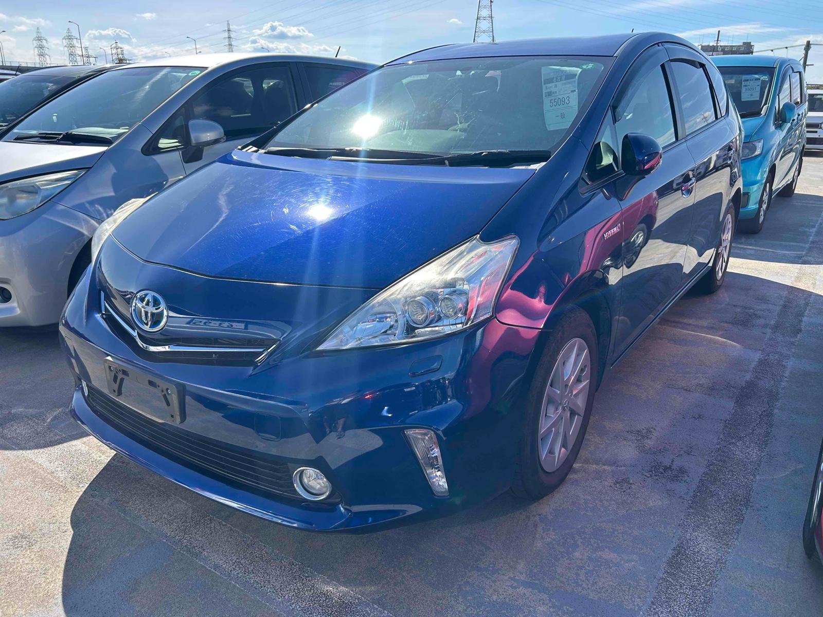 TOYOTA PRIUS ALPHA G 7SEATER Image 15
