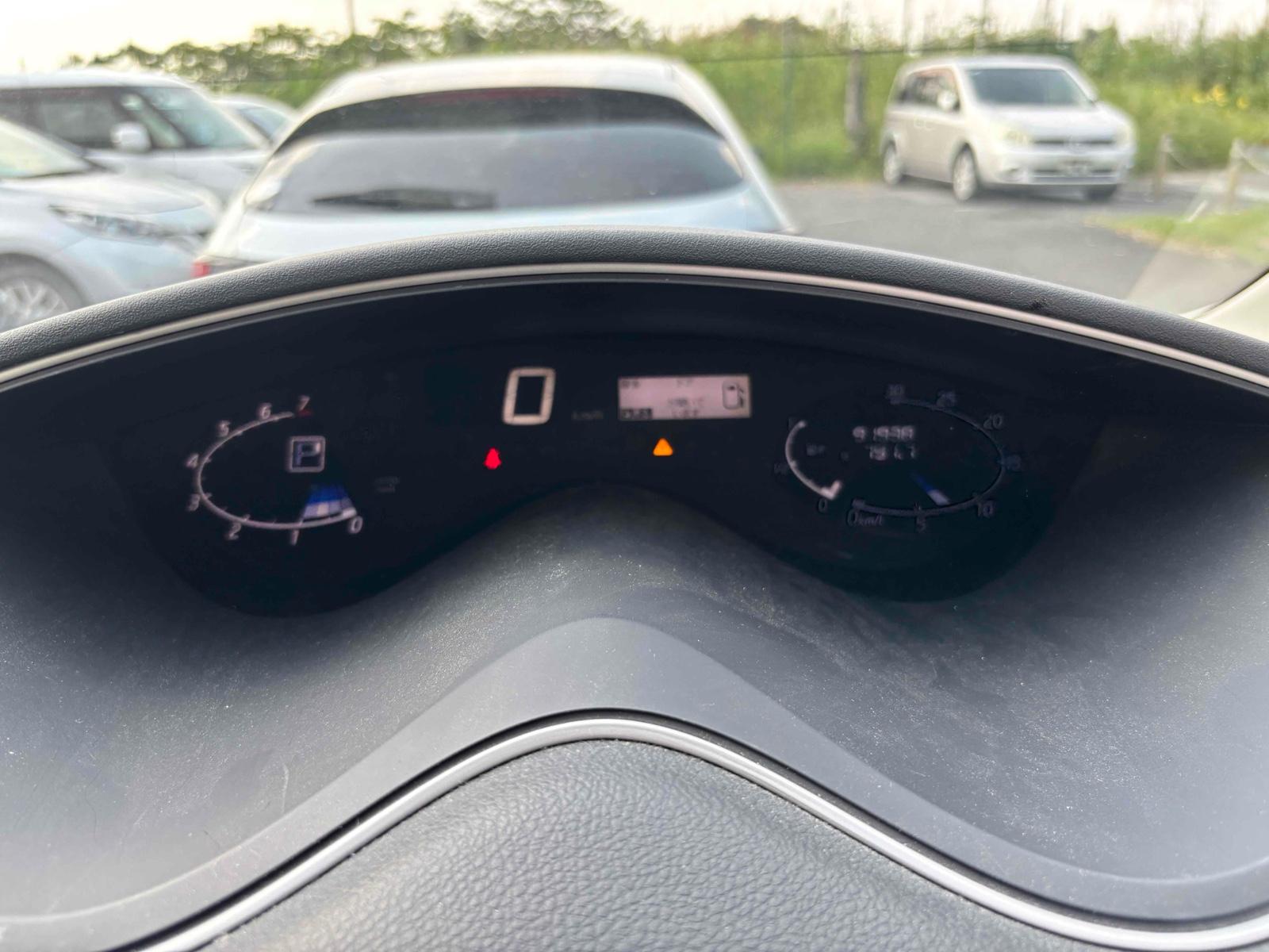 NISSAN SERENA HYBRID HIGHWAY STAR Image 16
