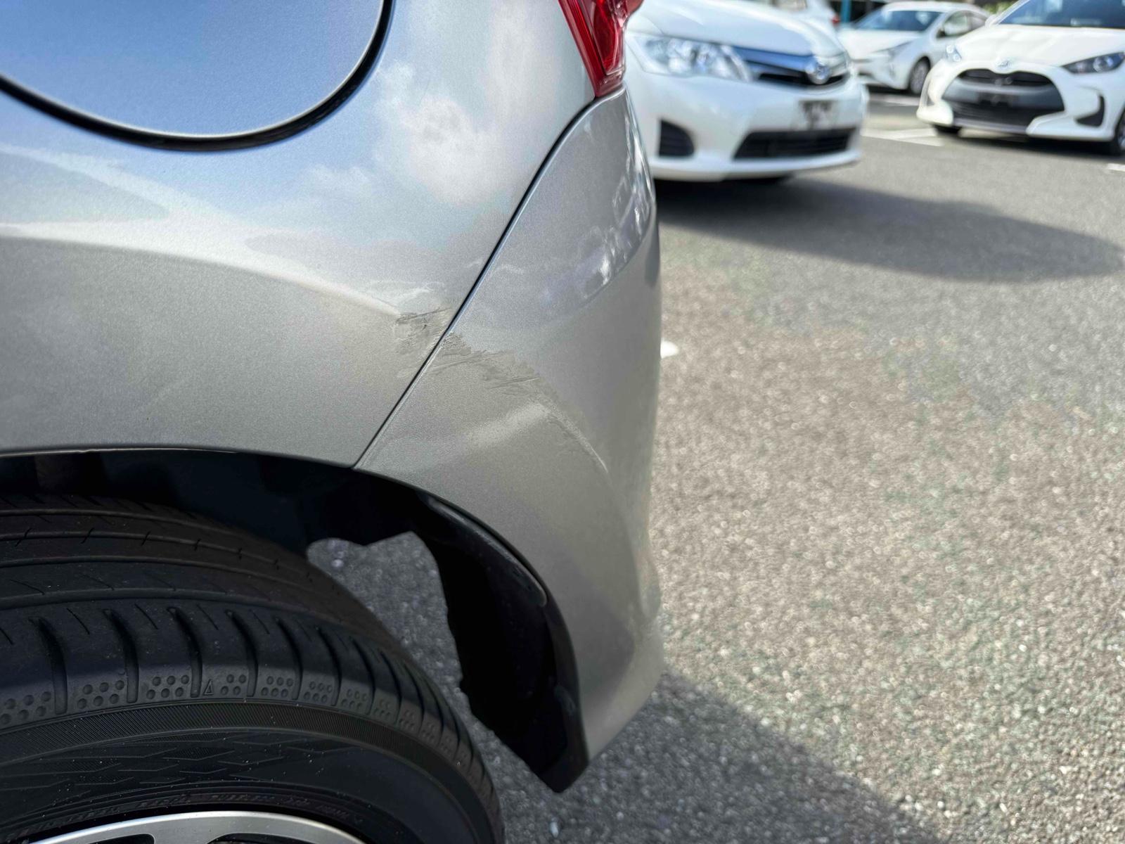SUZUKI SWIFT HYBRID RS 4WD Image 21
