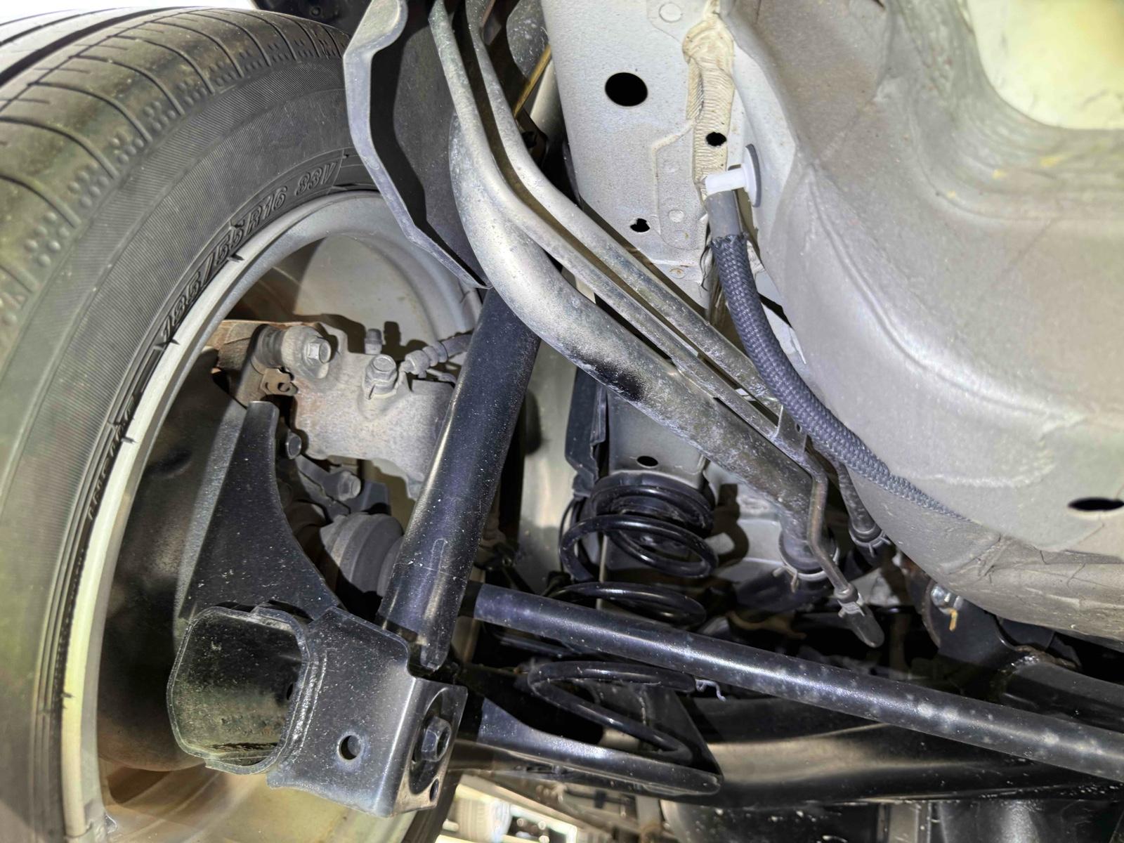 SUZUKI SWIFT HYBRID RS 4WD Image 24