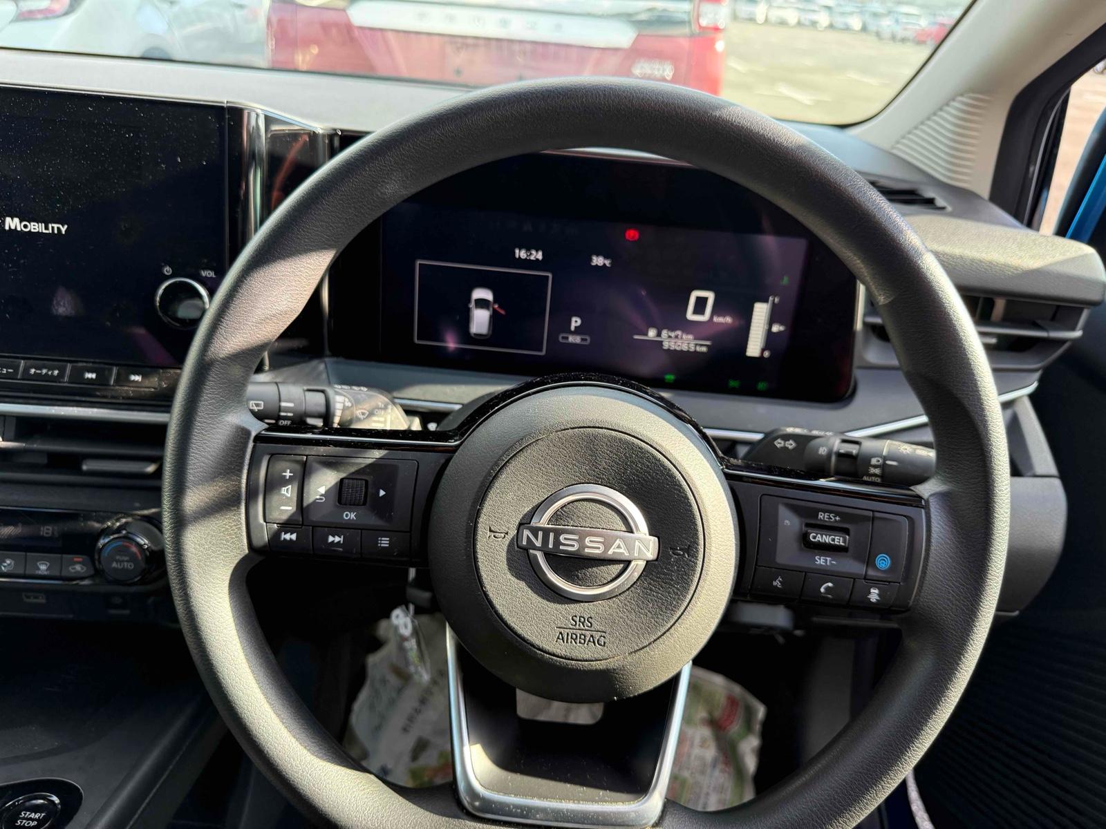 NISSAN NOTE X PRO-PILOT Image 13