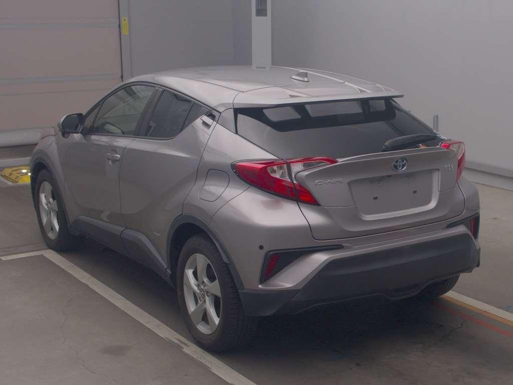 TOYOTA C-HR S Image 7