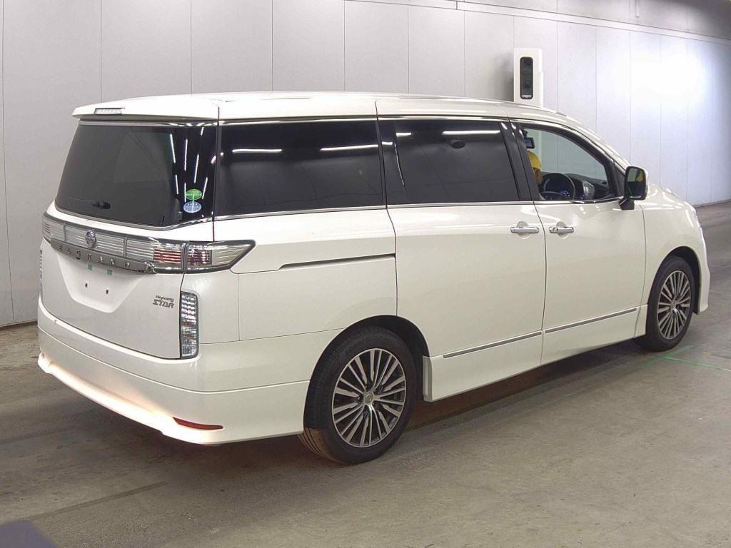 NISSAN ELGRAND 5D 250 HIGHWAY STAR S Image 5