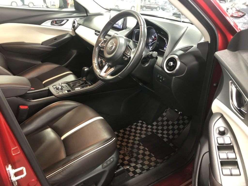 MAZDA CX-3 20S EXCLUSIVE MODS Image 3