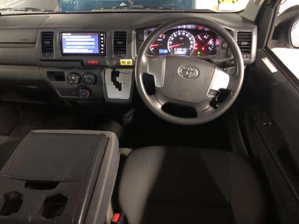 TOYOTA HIACE VAN LONGDX GL PACKAGE Image 6