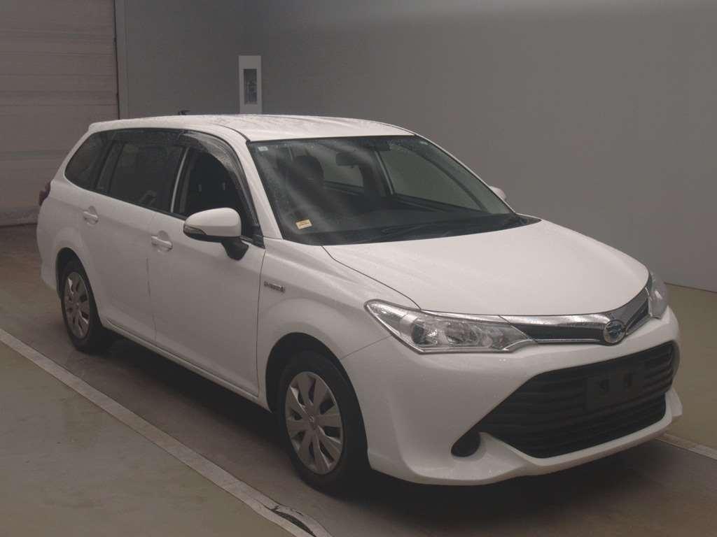 TOYOTA COROLLA FIELDER HYBRID Image 10