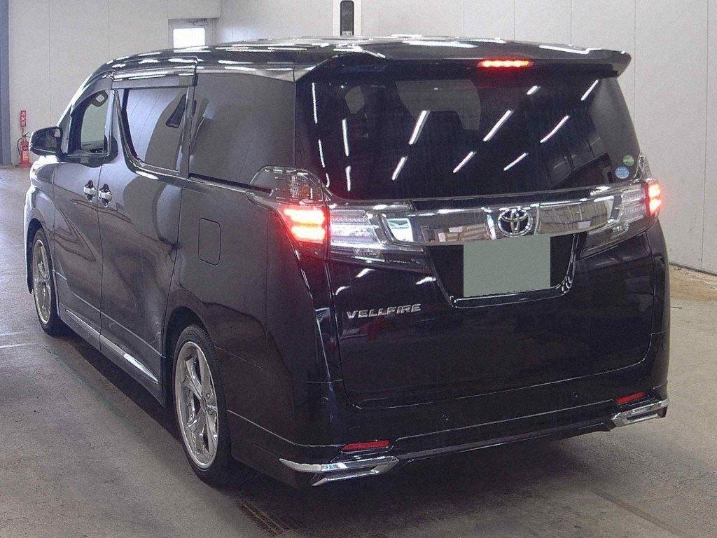 TOYOTA VELLFIRE 2.5X Image 2