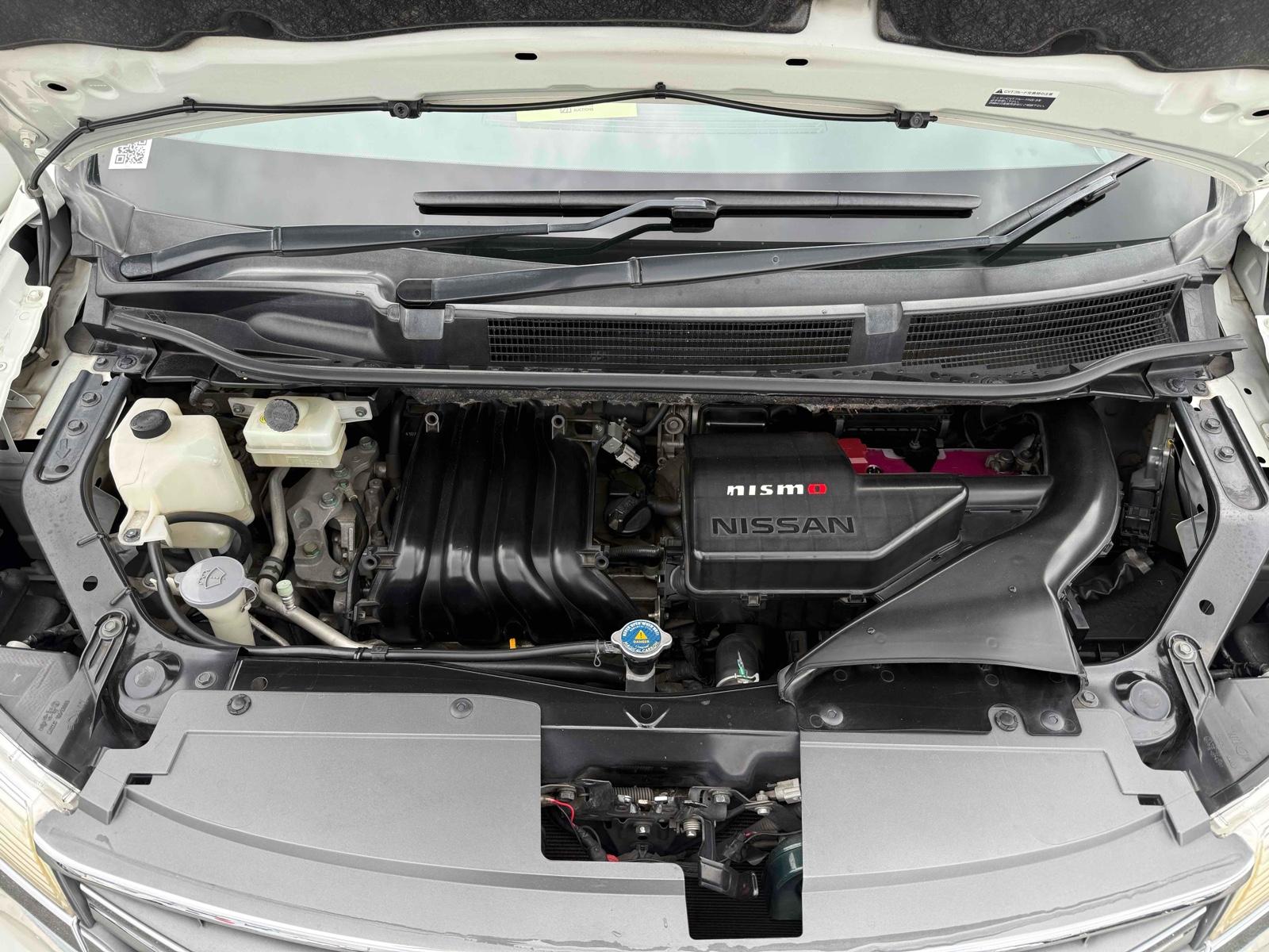 NISSAN SERENA HIGHWAY STAR S-HV ADVANCED SAFETY PACKAGE Image 13