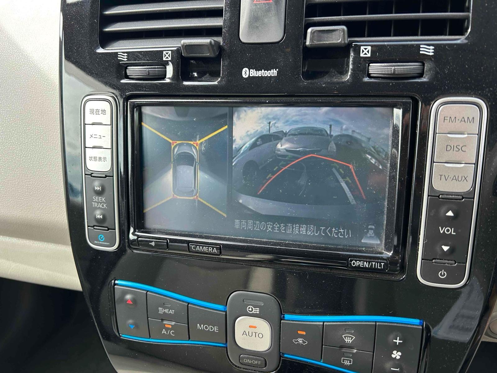 NISSAN LEAF  Image 10