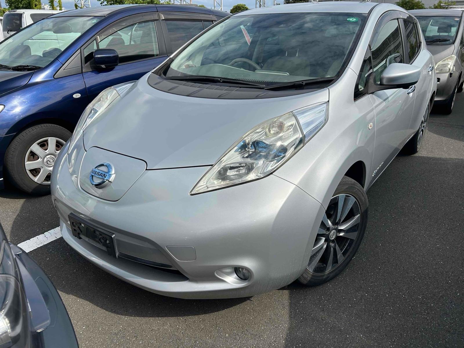 NISSAN LEAF  Image 6