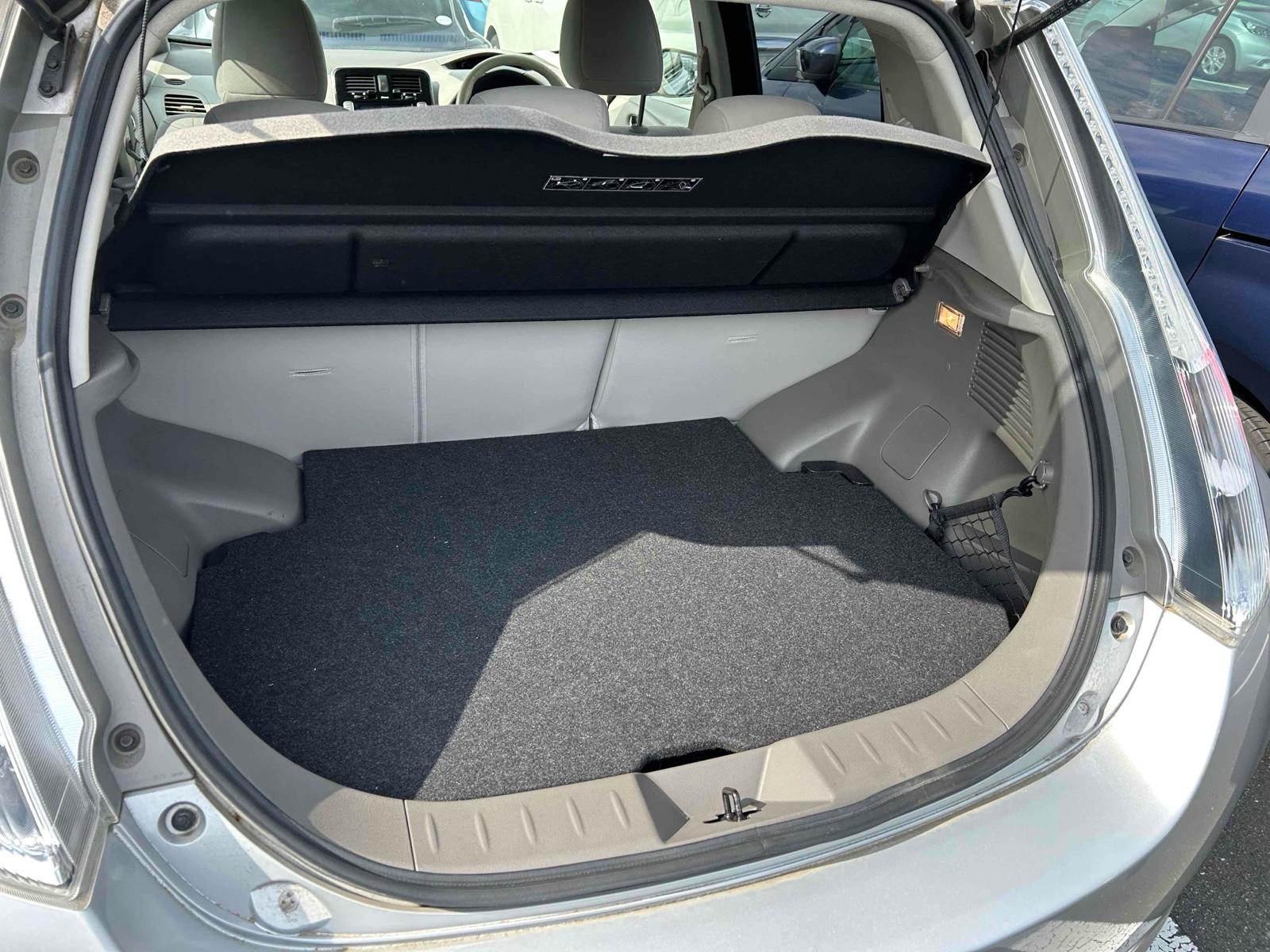 NISSAN LEAF  Image 13
