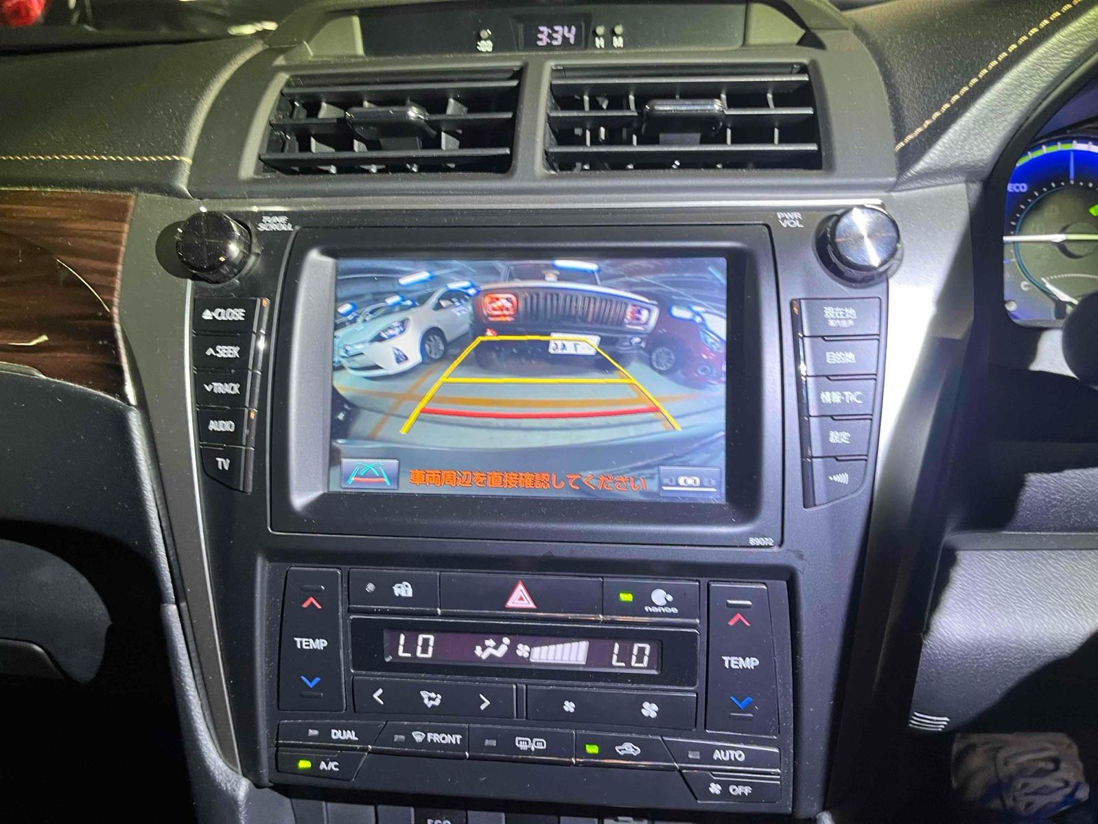 TOYOTA CAMRY 4D HYBRID G PACKAGE Image 7
