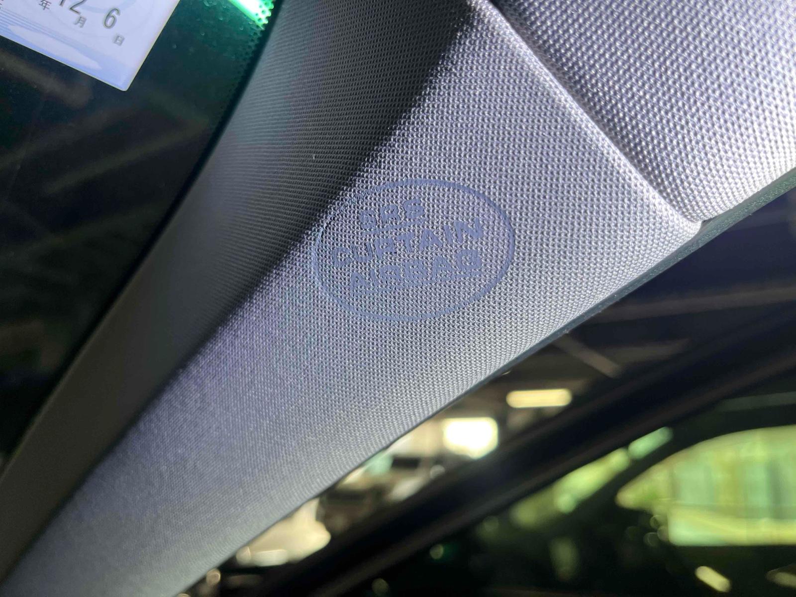 TOYOTA CAMRY 4D HYBRID G PACKAGE Image 6