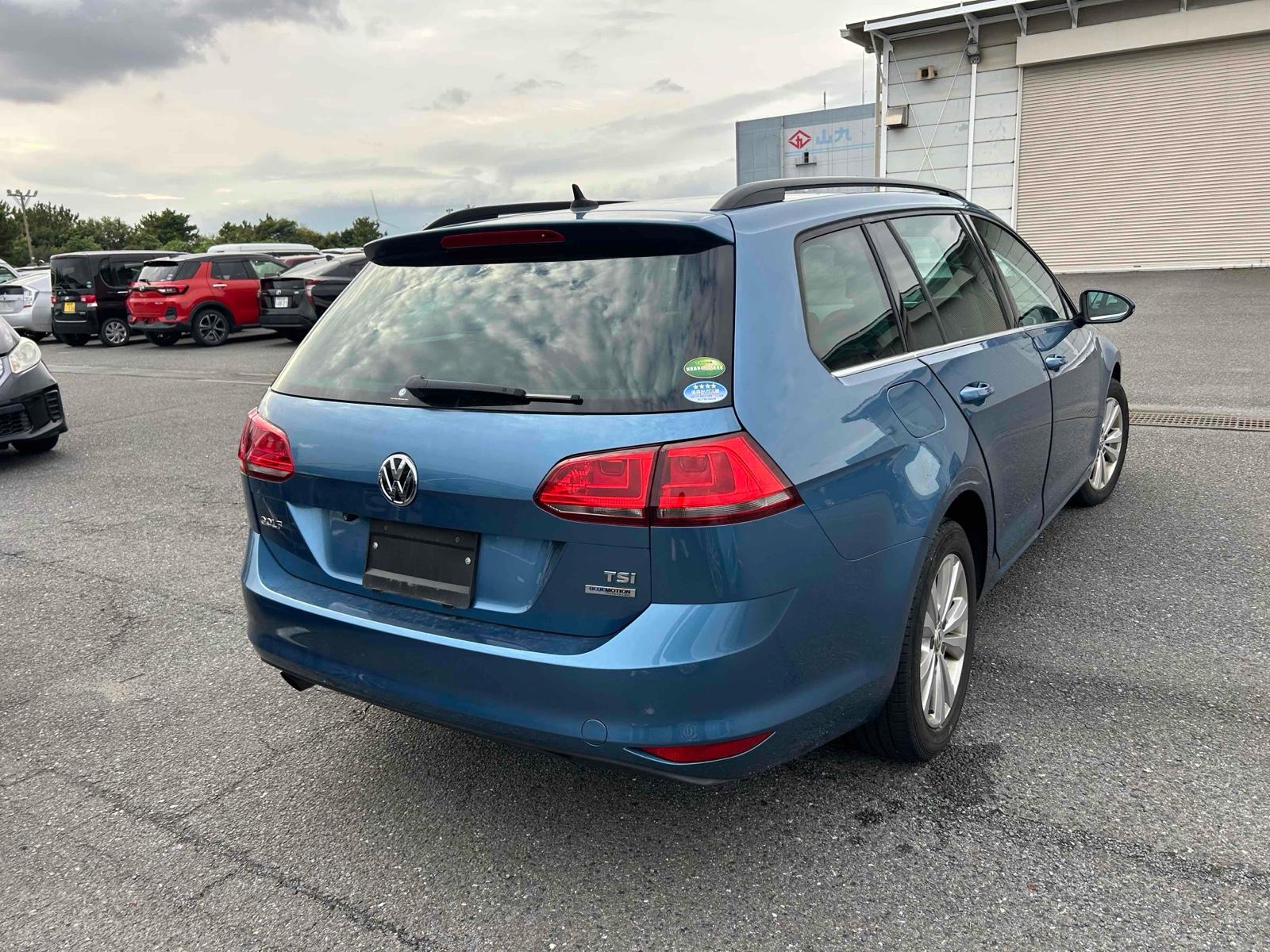 VOLKSWAGEN GOLF VARIANT TSI COMFORT LINE Image 2