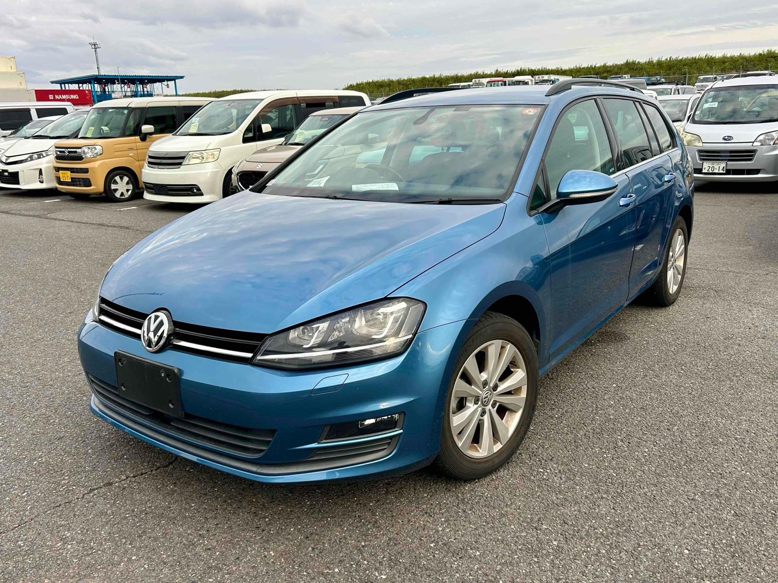 2014 Volkswagen GOLF VARIANT 72,000 km