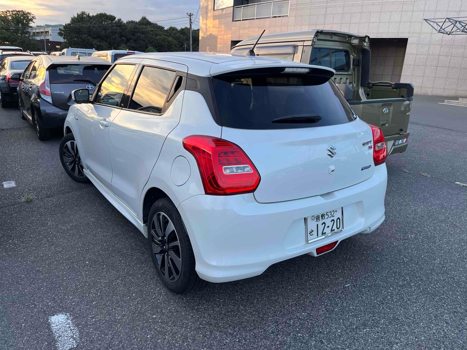 SUZUKI SWIFT  Image 2