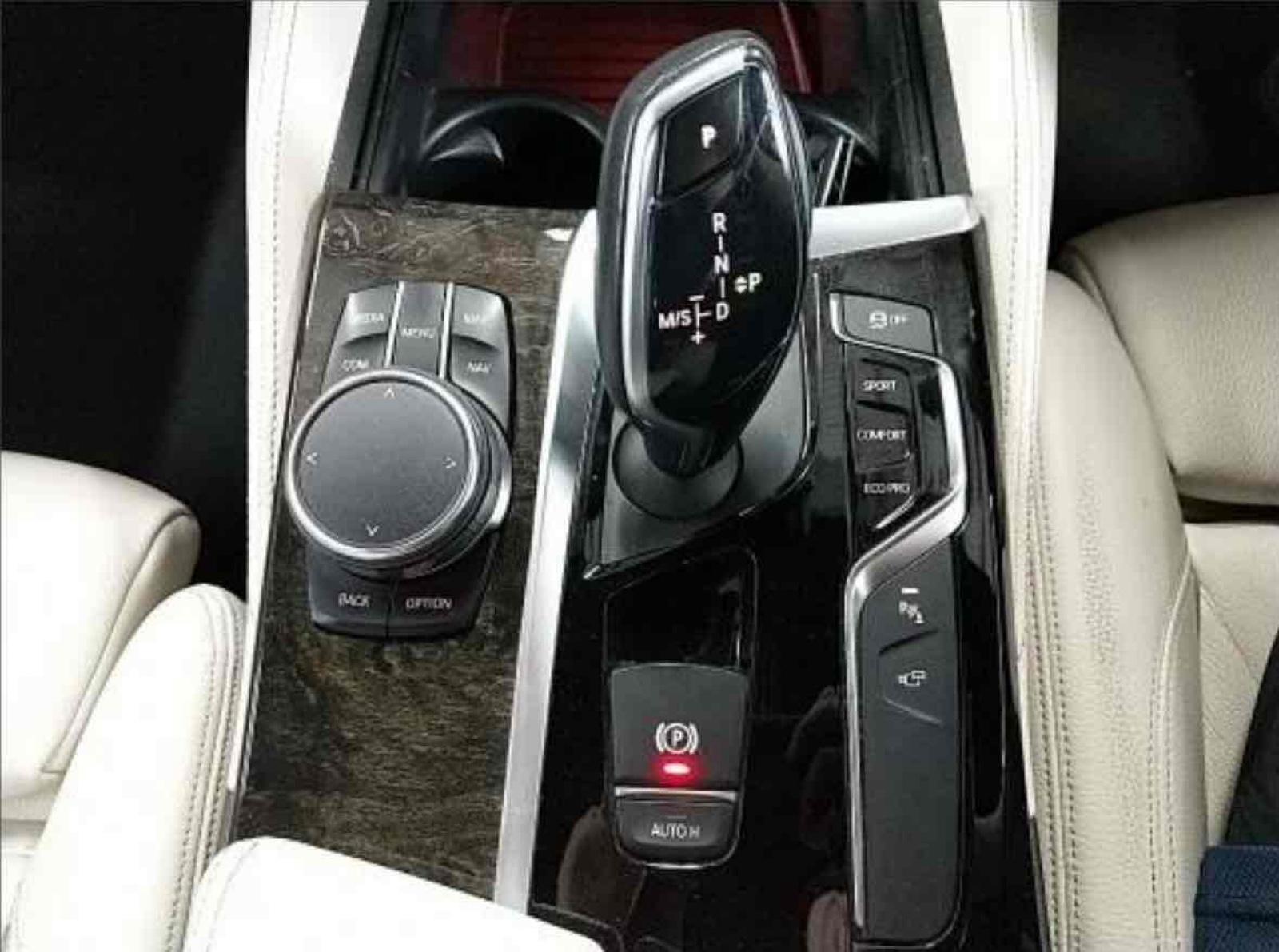 BMW 523I M-SPORT  Image 14