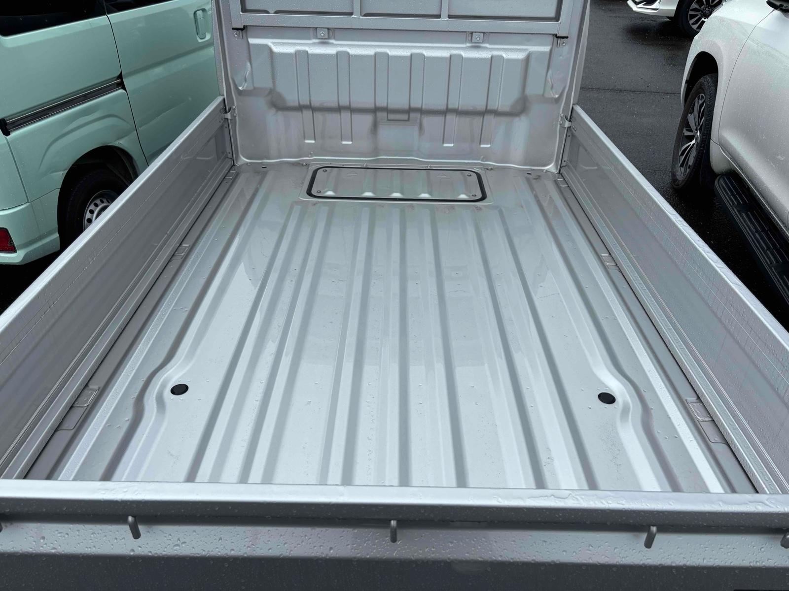 SUZUKI CARRY TRUCK 4WD KC AIR CONDITIONING POWER STEE Image 9
