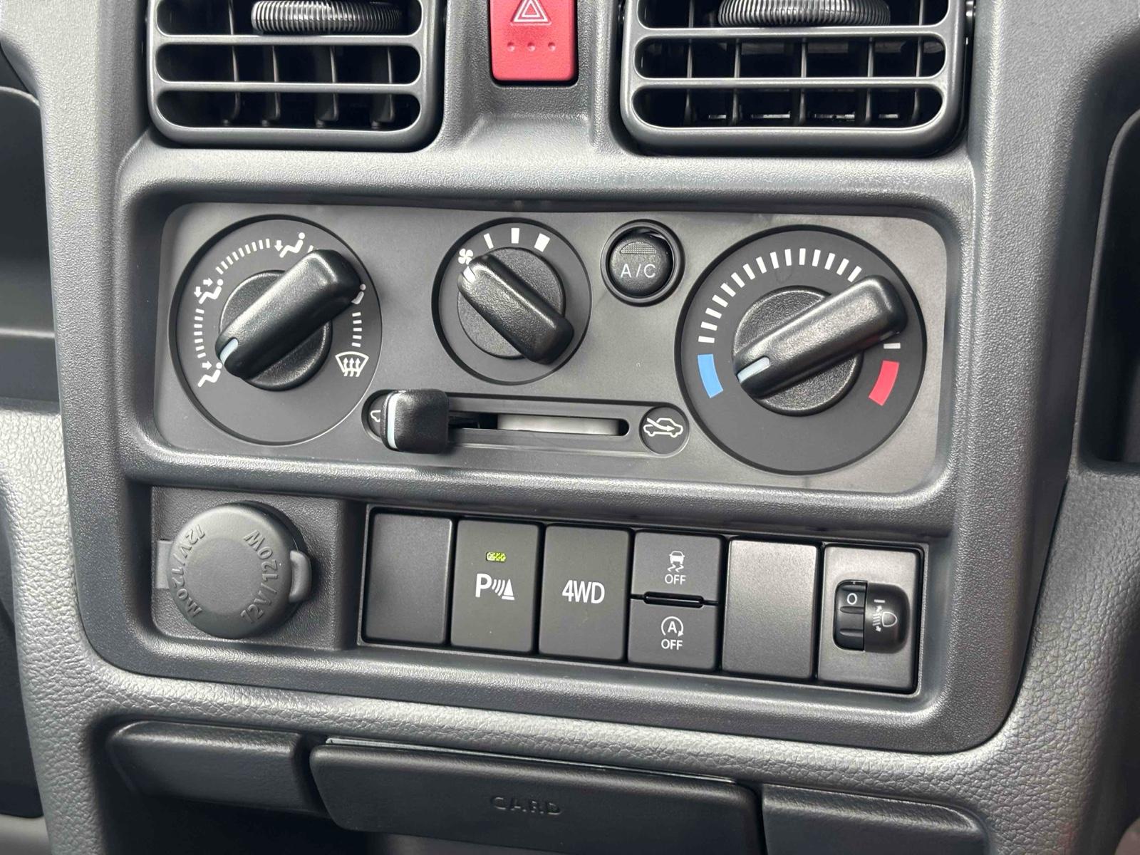 SUZUKI CARRY TRUCK 4WD KC AIR CONDITIONING POWER STEE Image 5