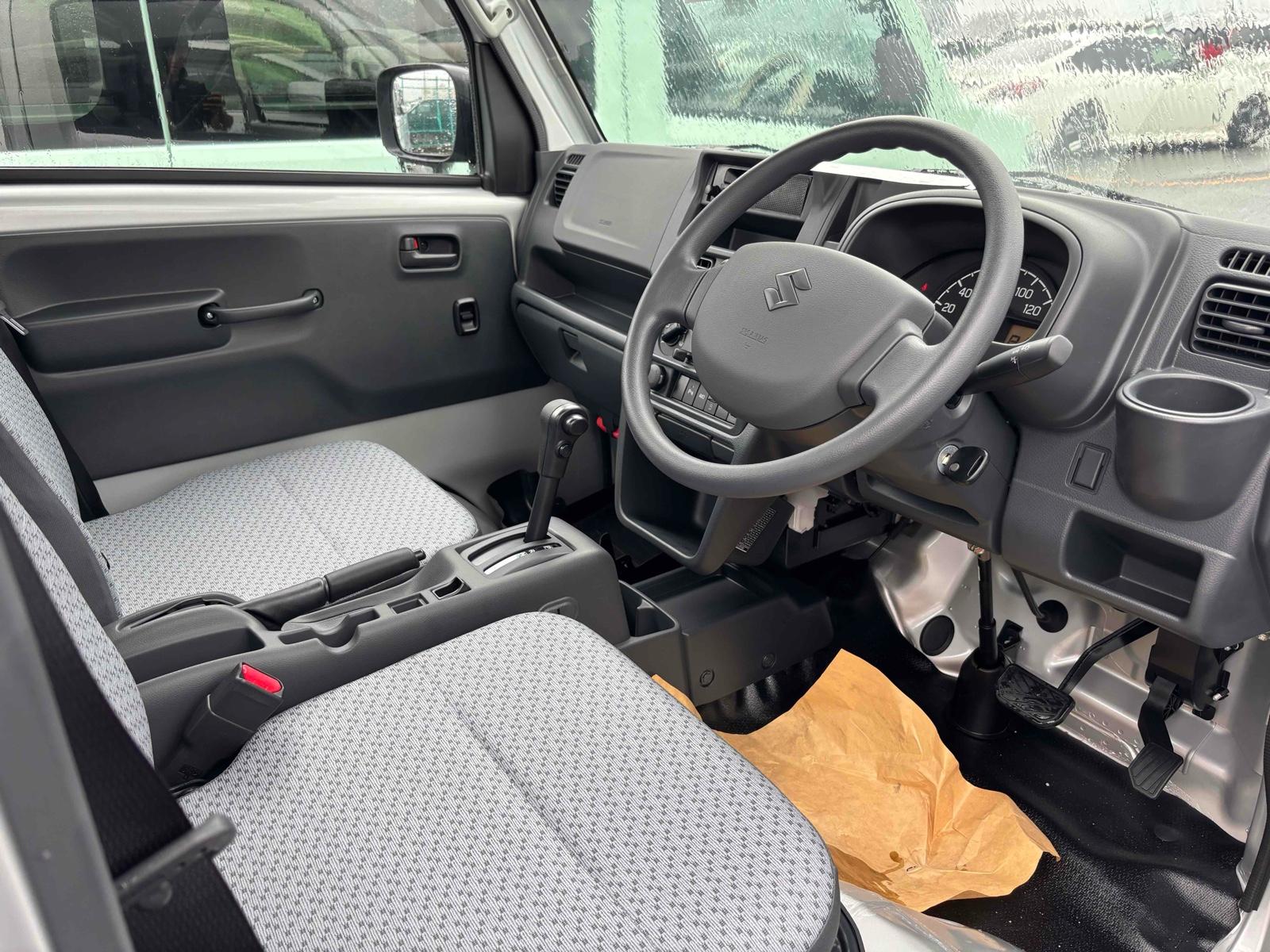 SUZUKI CARRY TRUCK 4WD KC AIR CONDITIONING POWER STEE Image 3