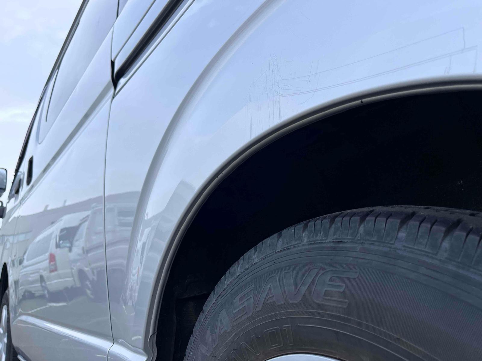 TOYOTA HIACE VAN LONGDX 4WD Image 56