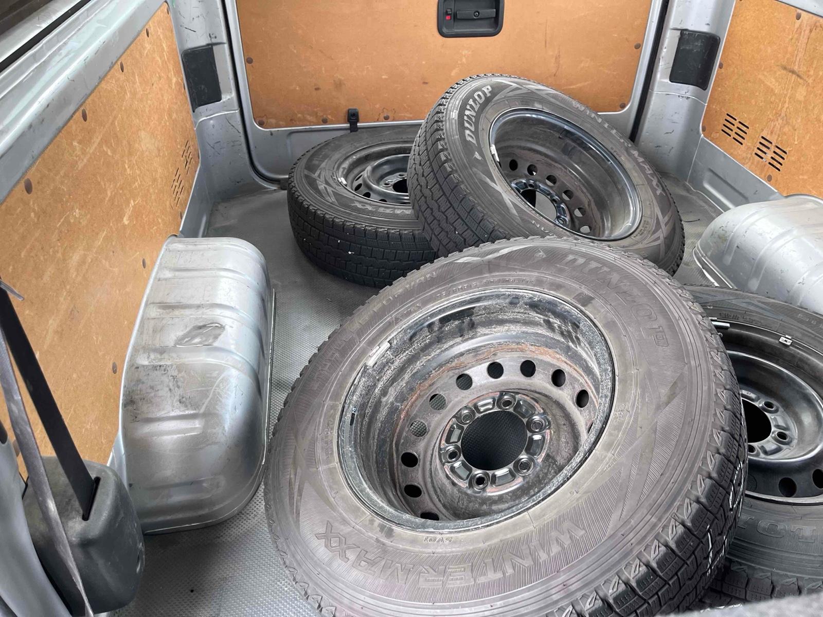 TOYOTA HIACE VAN LONGDX 4WD Image 21