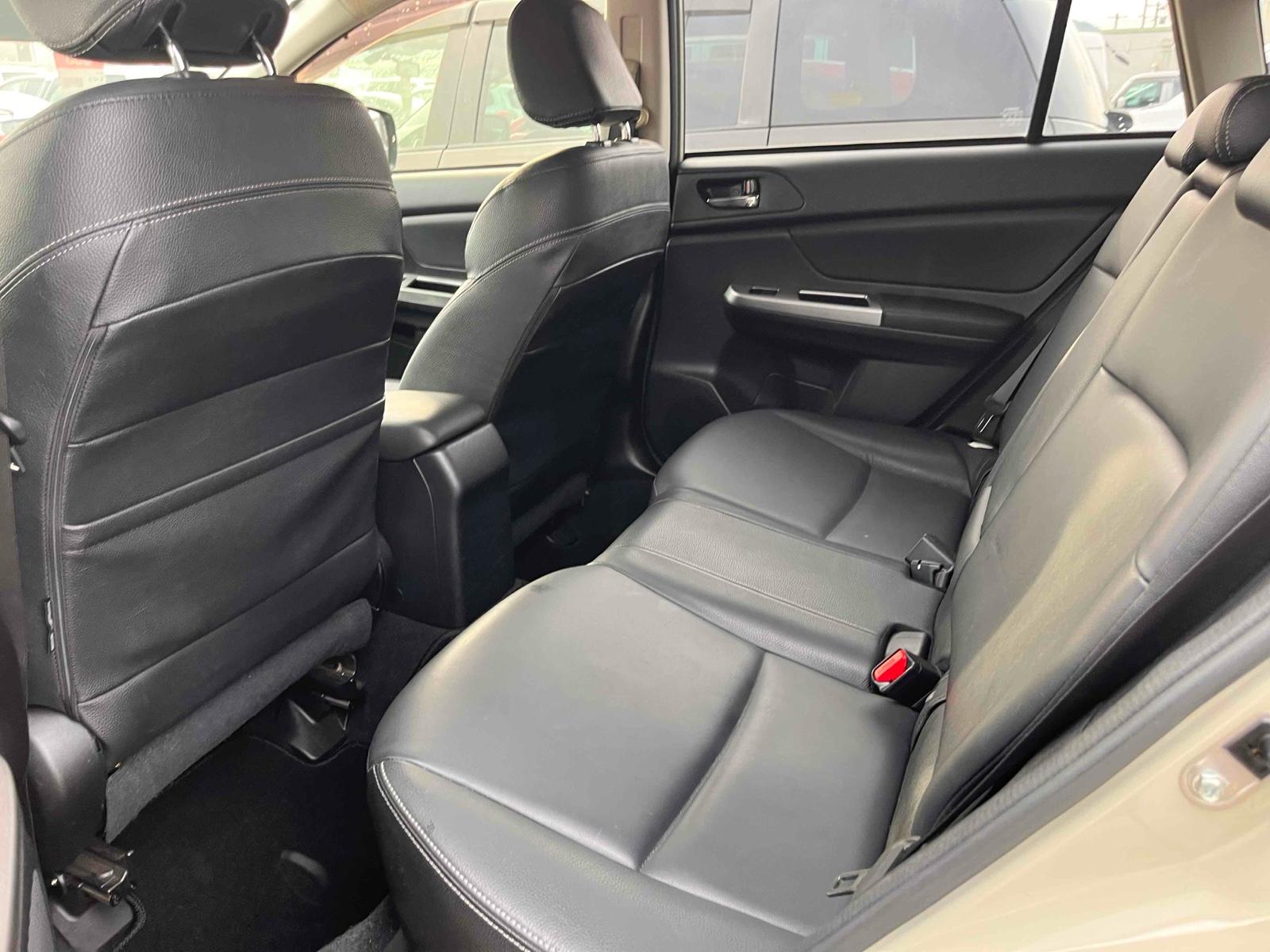 SUBARU IMPREZA XV HYBRID 4WD 2.0I-L EYESIGHT Image 17
