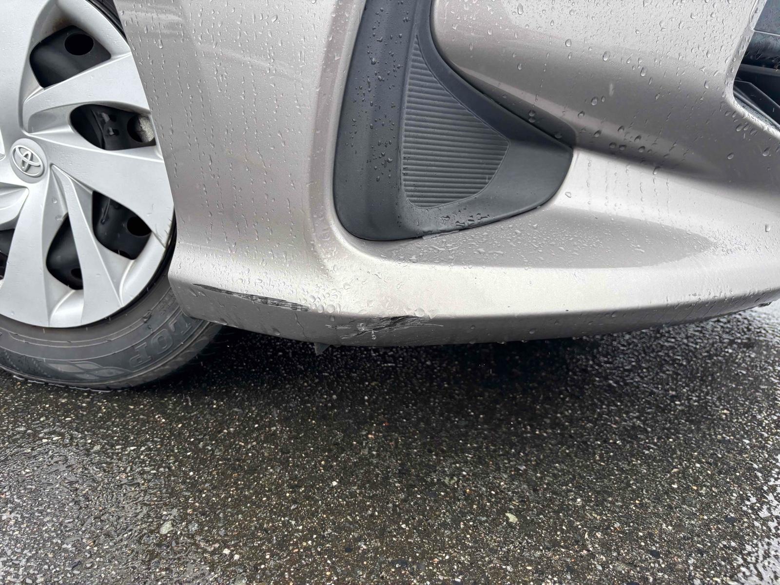 TOYOTA YARIS HYBRID X Image 16