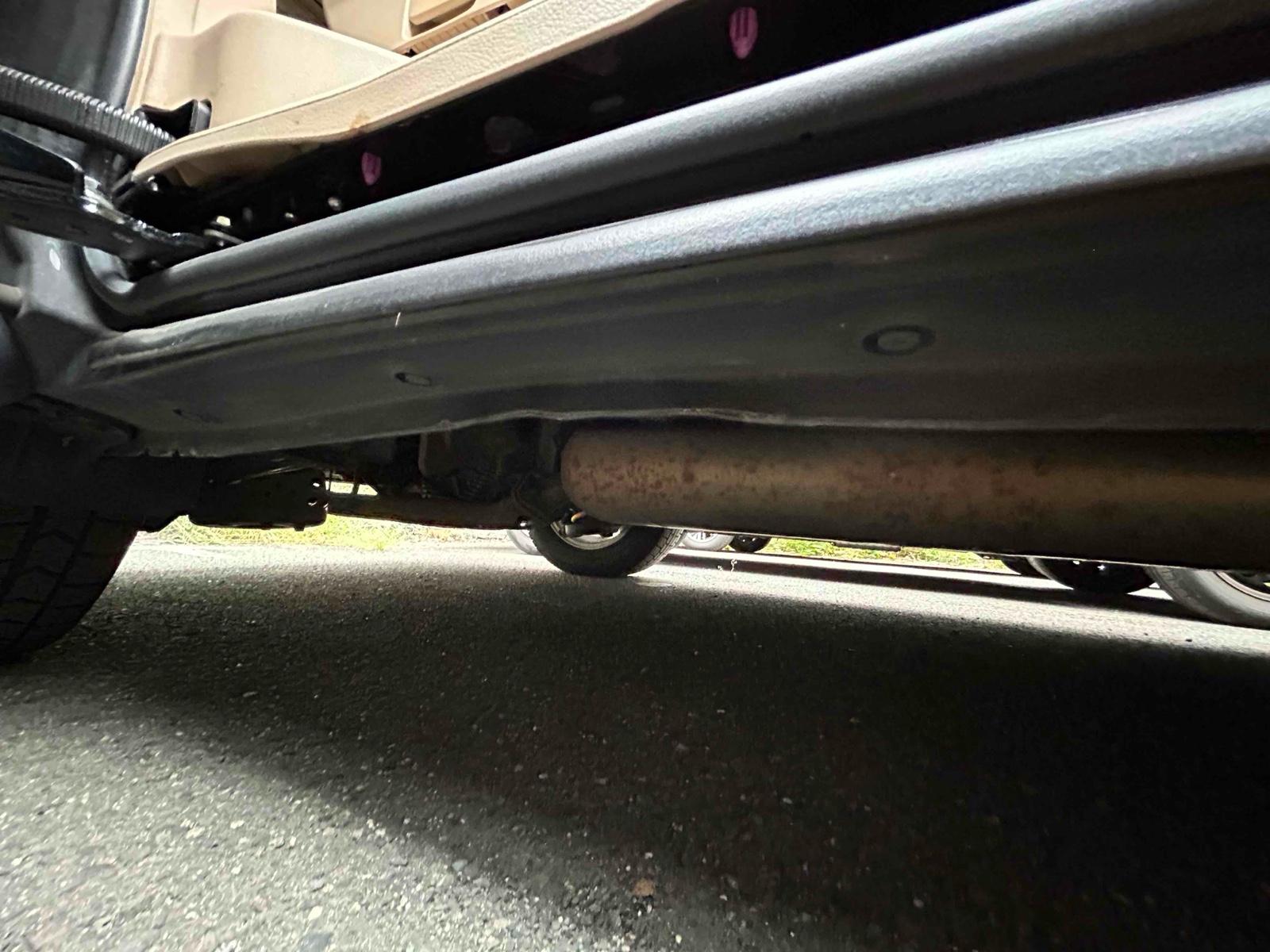 TOYOTA ALPHARD HYBRID X 4WD Image 24