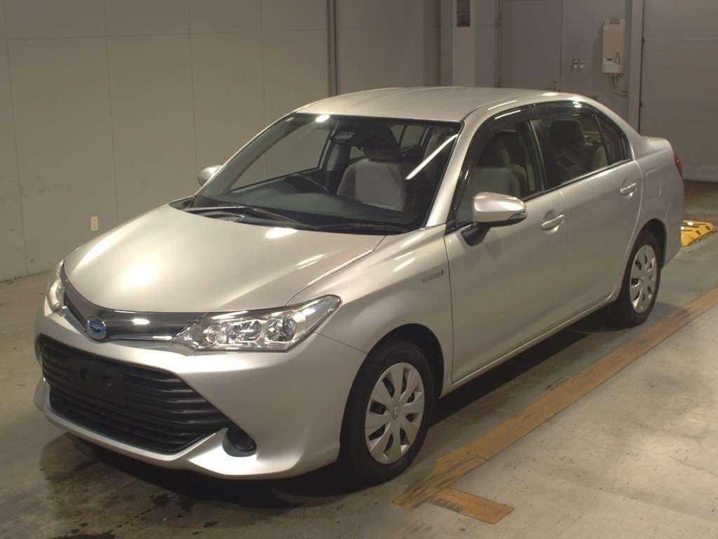 TOYOTA COROLLA AXIO HYBRID Image 3