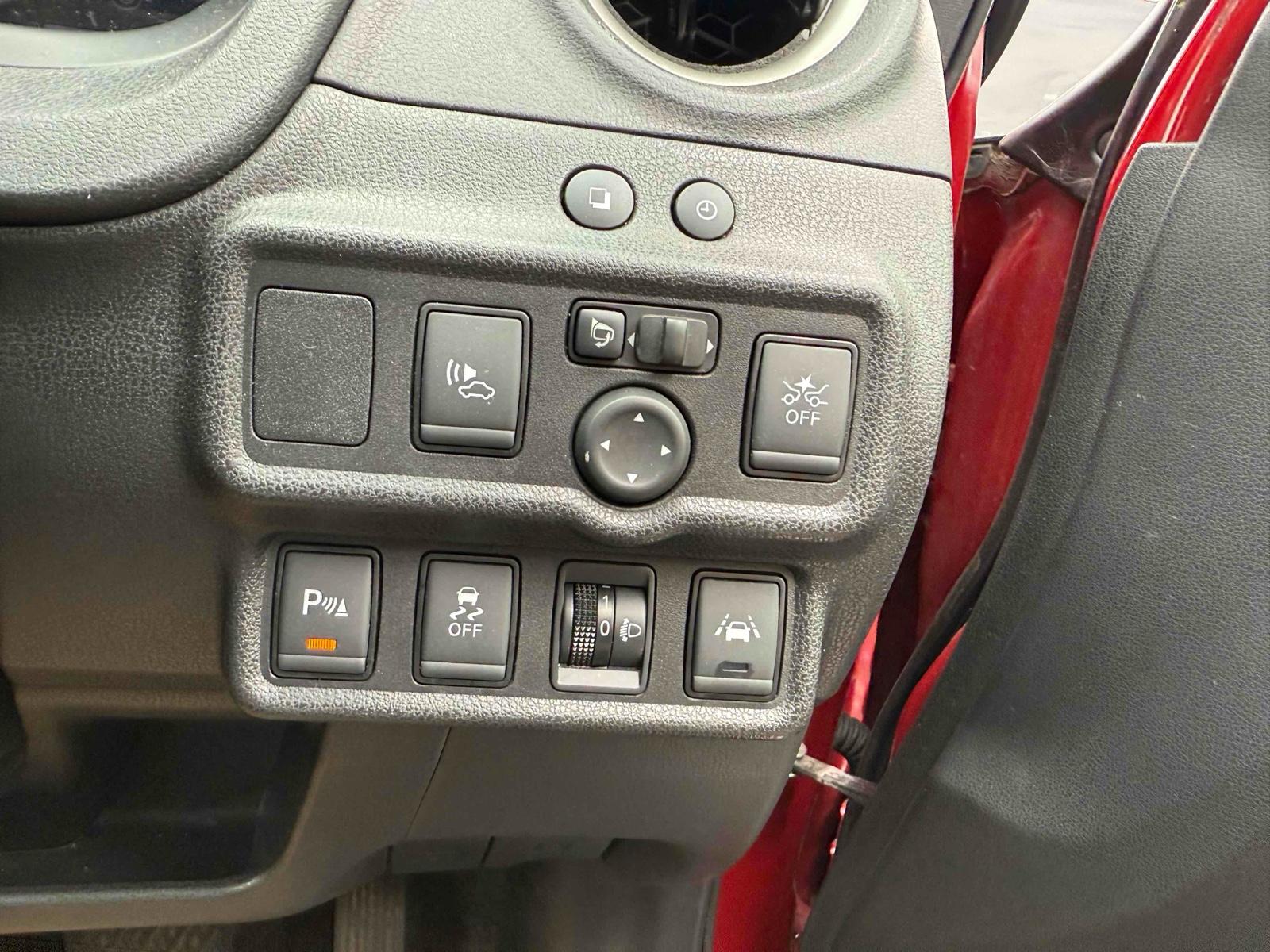 NISSAN NOTE E-POWER X Image 9