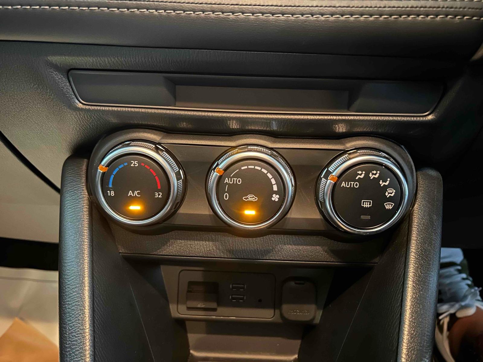 MAZDA CX-3 20S Image 22