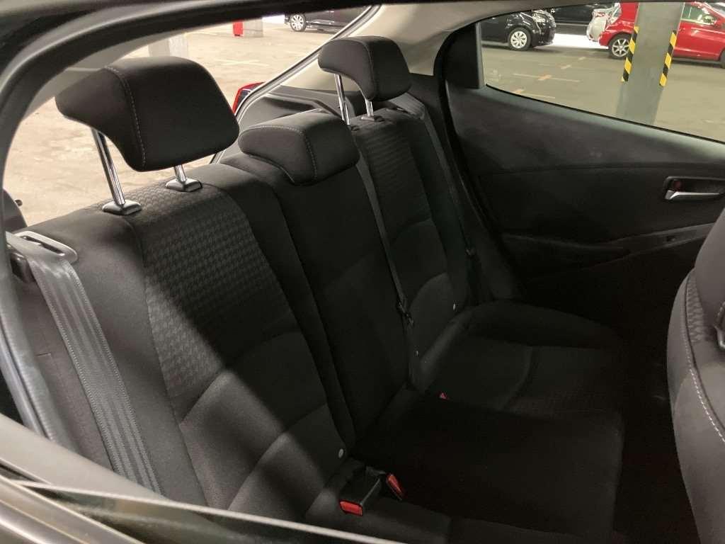 MAZDA DEMIO 15S Image 10