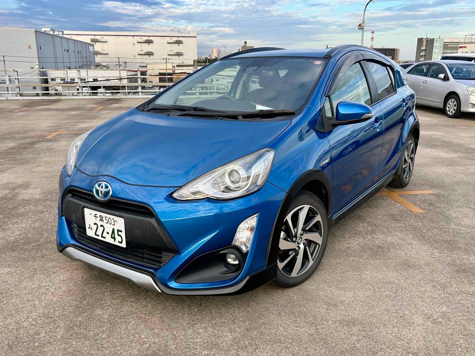 TOYOTA AQUA X-URBUN Image 13