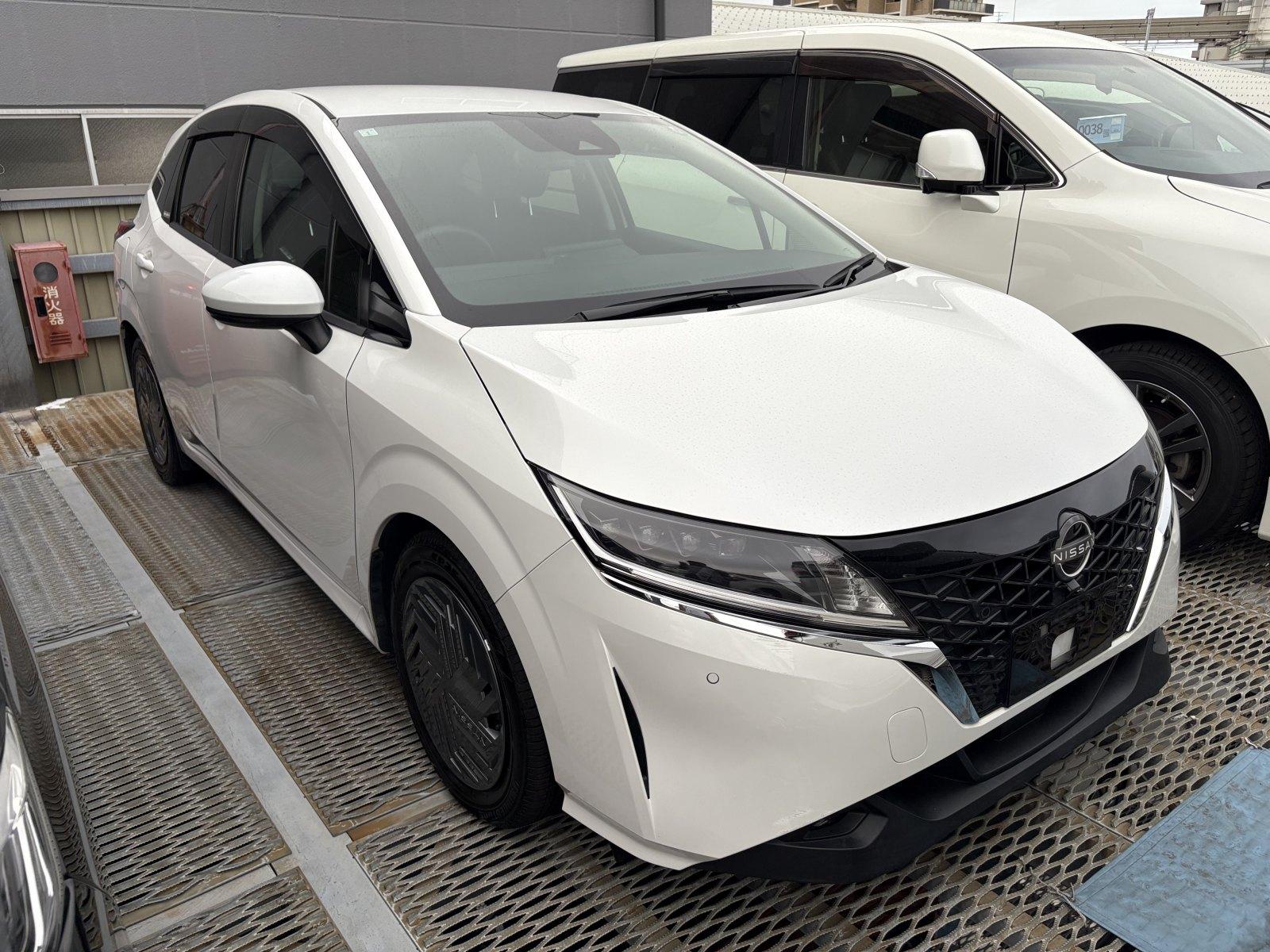 2021 Nissan NOTE 71,000 km