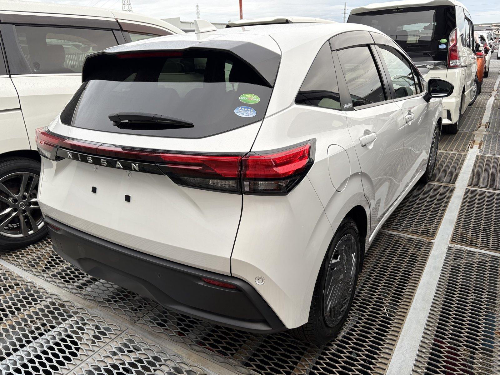 NISSAN NOTE X Image 2