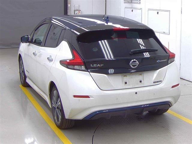 NISSAN LEAF X V SMART Image 23