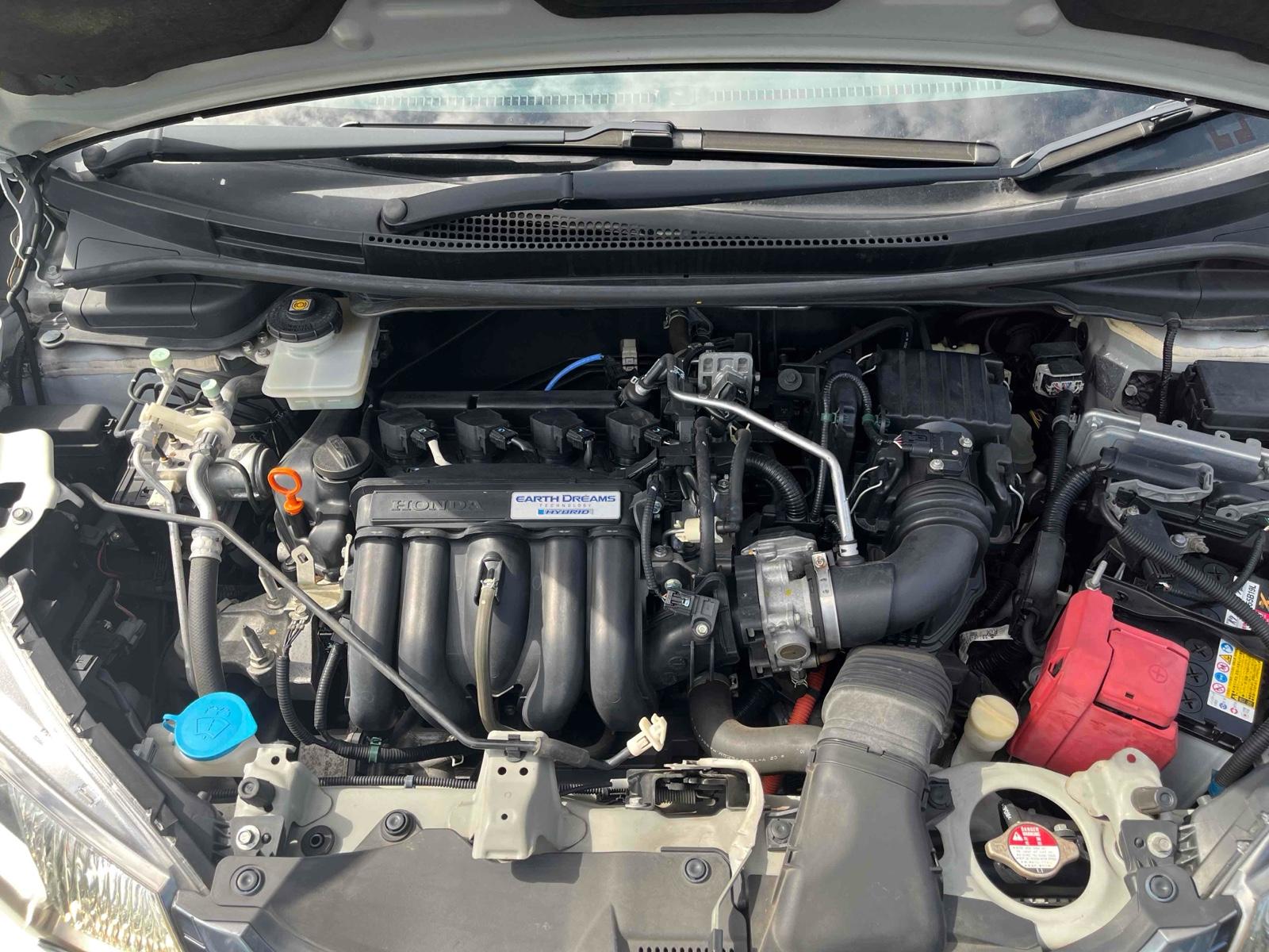 HONDA FIT HYBRID S PACKAGE Image 23
