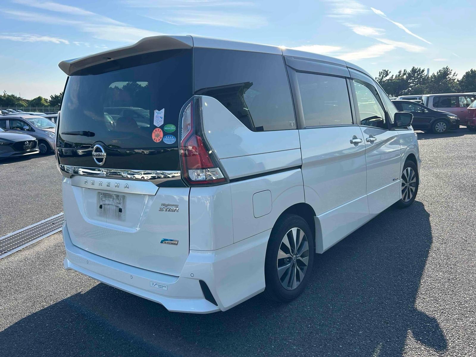 NISSAN SERENA HIGHWAY STAR Image 2