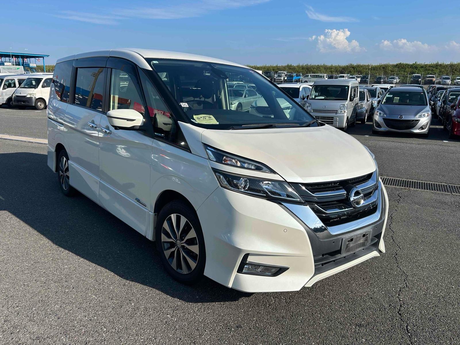 NISSAN SERENA HIGHWAY STAR Image 6