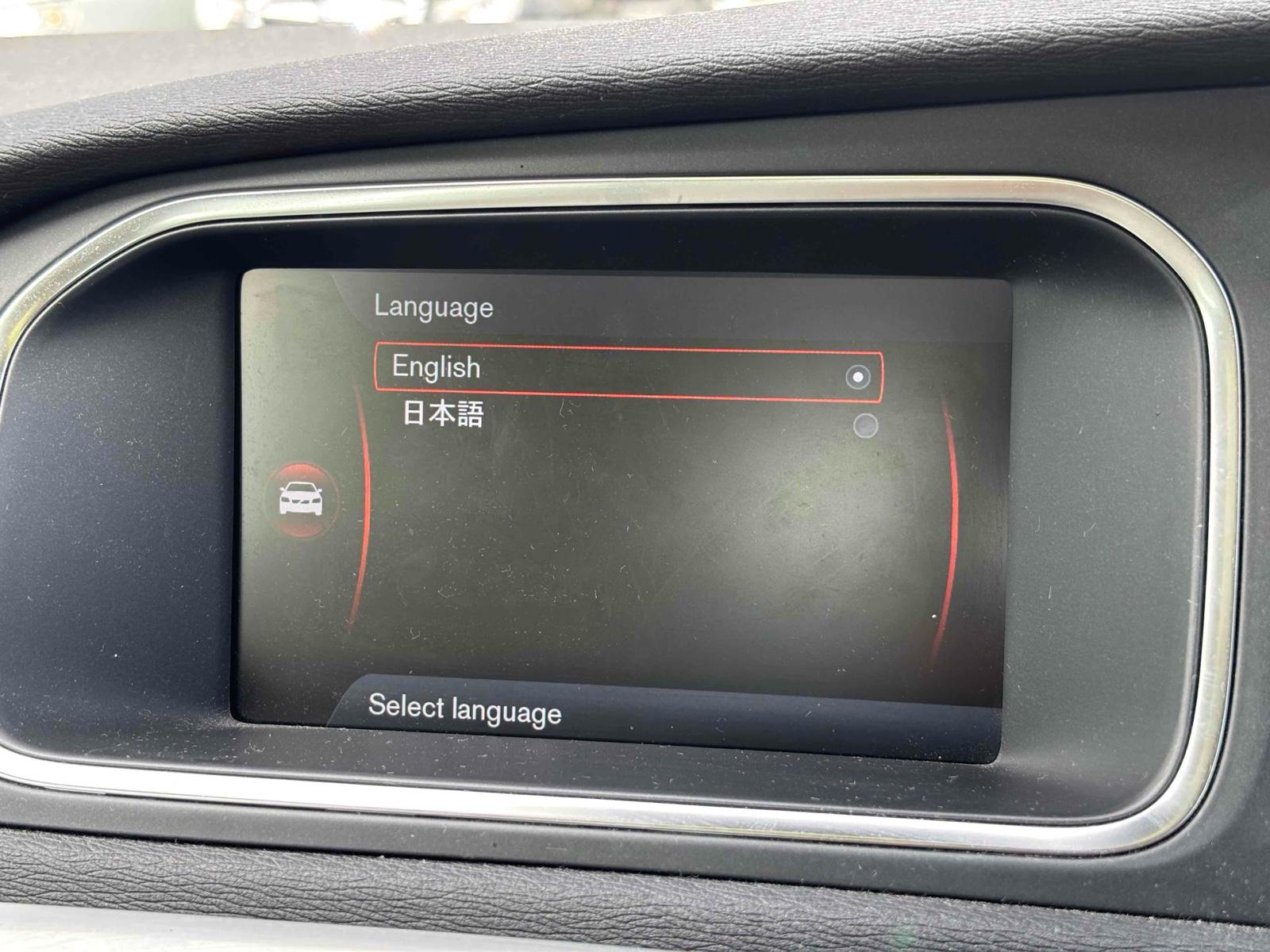 VOLVO V40 V40 T-4 Image 8