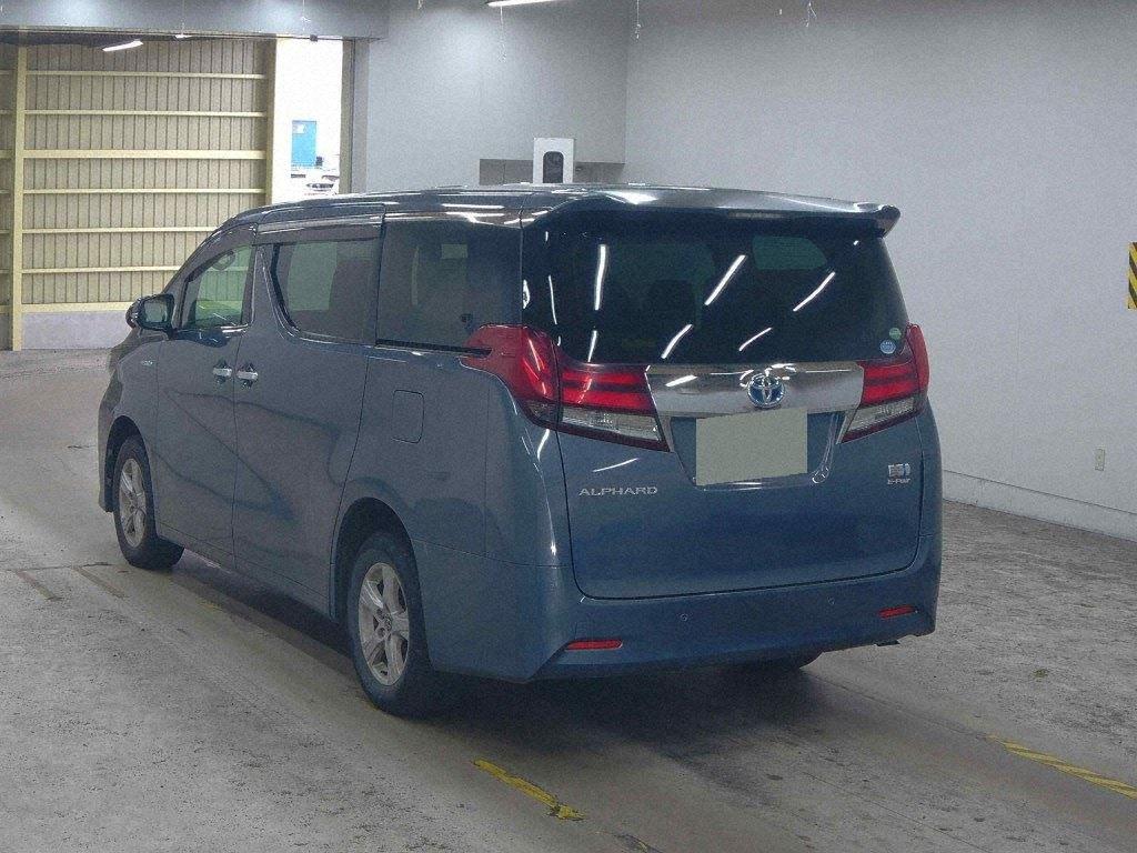 TOYOTA ALPHARD HYBRID 4WD X Image 4