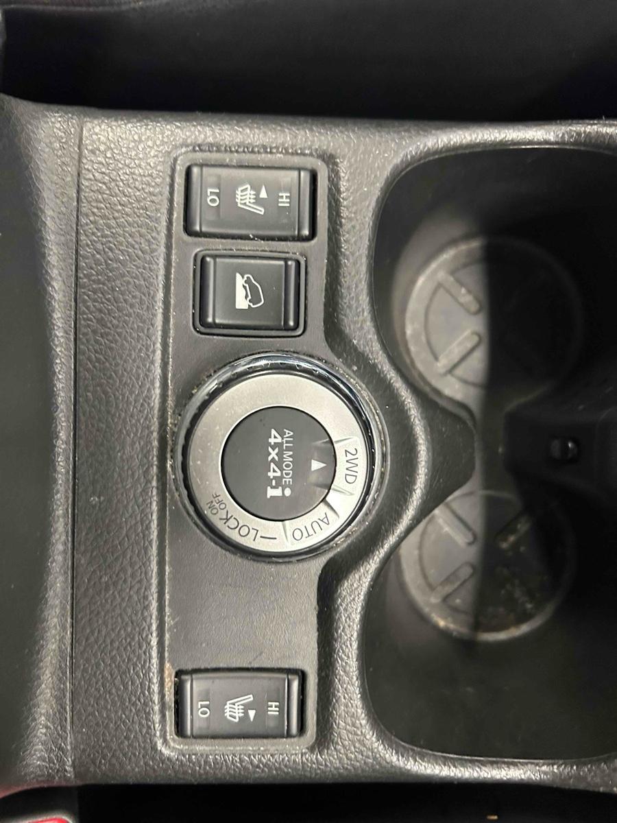 NISSAN X-TRAIL 20X 2WD EMERGENCY BRAKE 5ST Image 11
