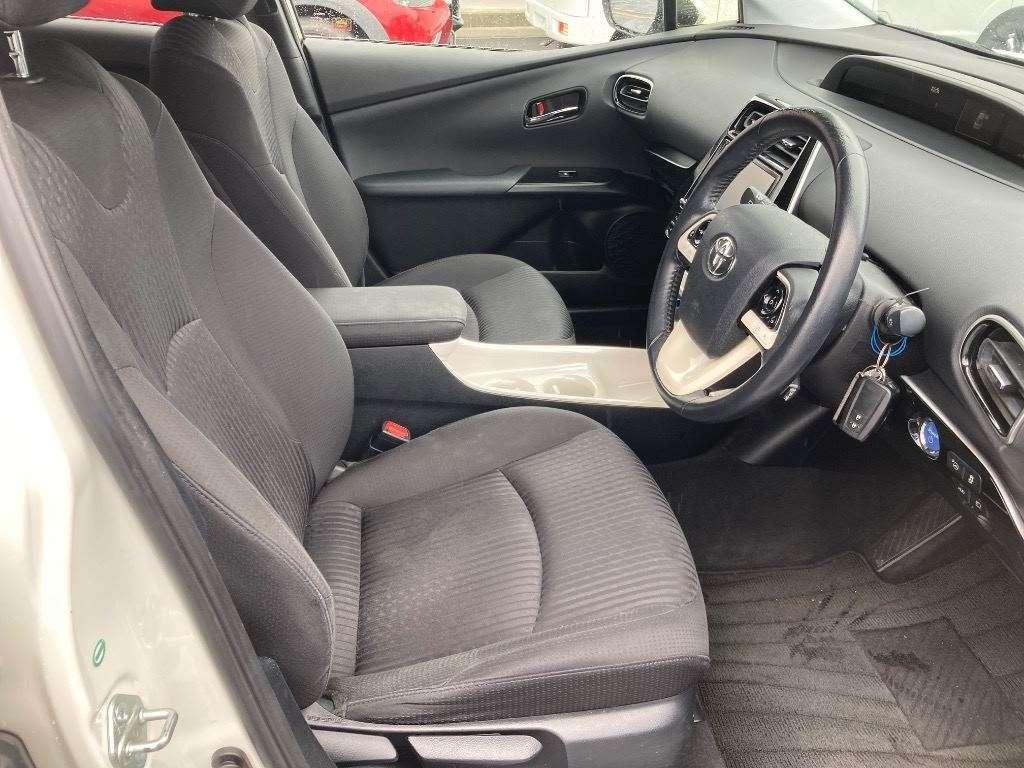 TOYOTA PRIUS A Image 3
