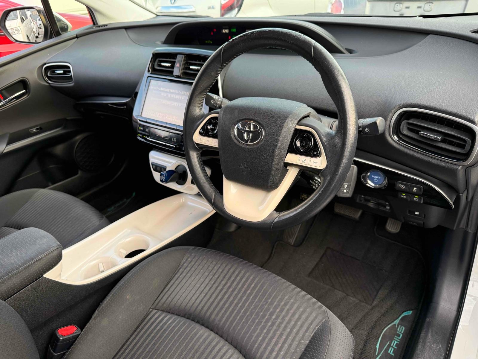 TOYOTA PRIUS A Image 10
